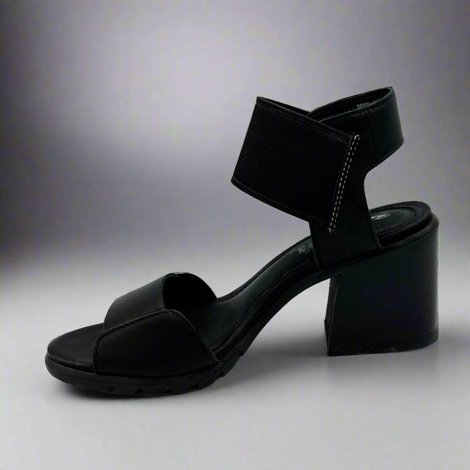 Nadia Sandal