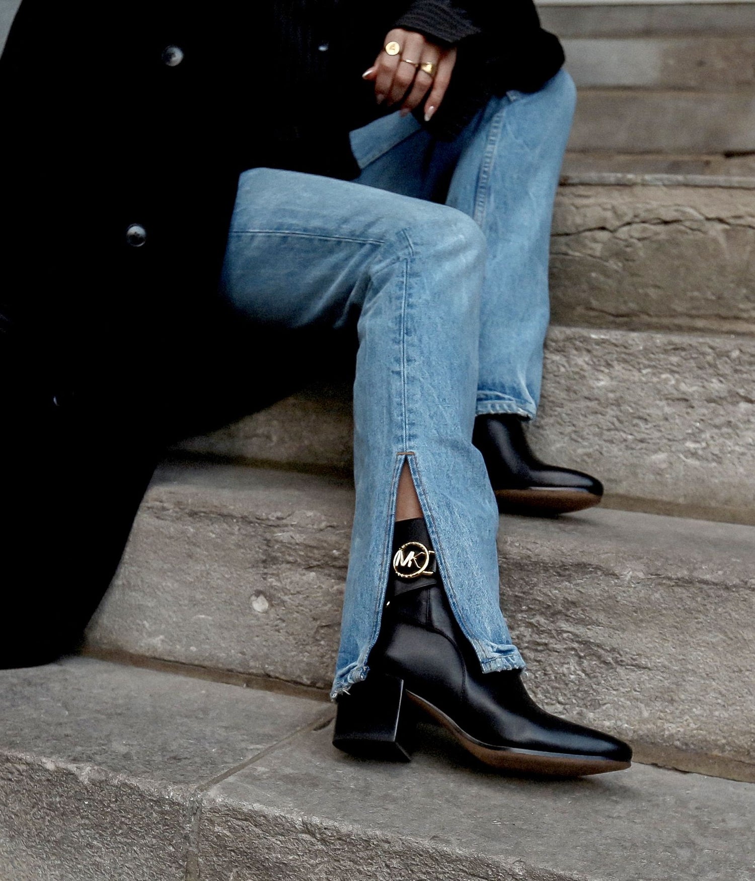 Rory Mid Bootie - Black