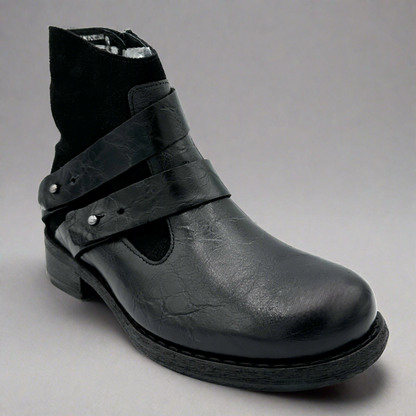 B932 Boot