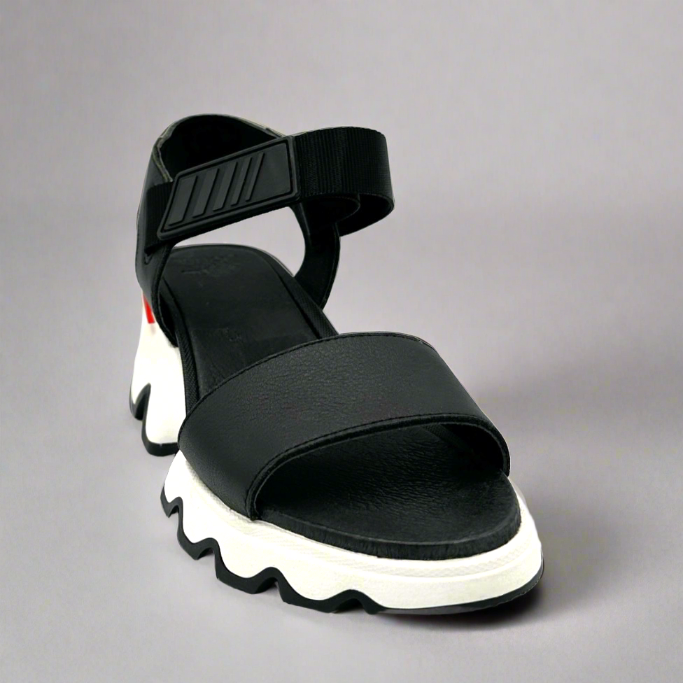 Kinetic Sandal